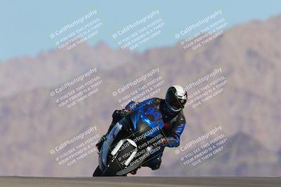 media/Oct-01-2023-SoCal Trackdays (Sun) [[4c570cc352]]/Turn 9 Set 1 (950am)/